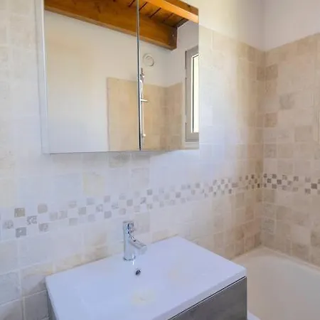 Appartement Cosy T2 Au Centre Du Sauze Enchastrayes